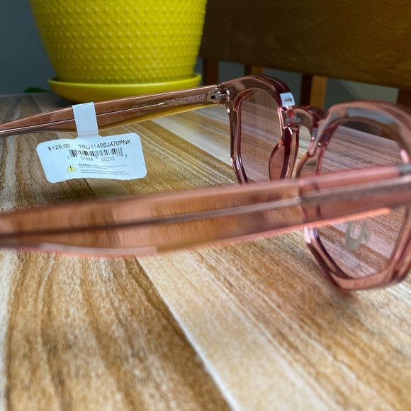 True Religion Pink Acrylic Frame Sunglasses - Picture 3 of 3